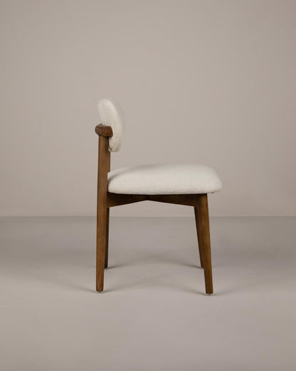 Mira Japandi Eetkamerstoel – Minimalistisch & Handgemaakt Design | Kinza