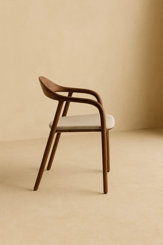 Suki Japandi Eetkamerstoel – Scandinavisch & Minimalistisch Design | Kinza